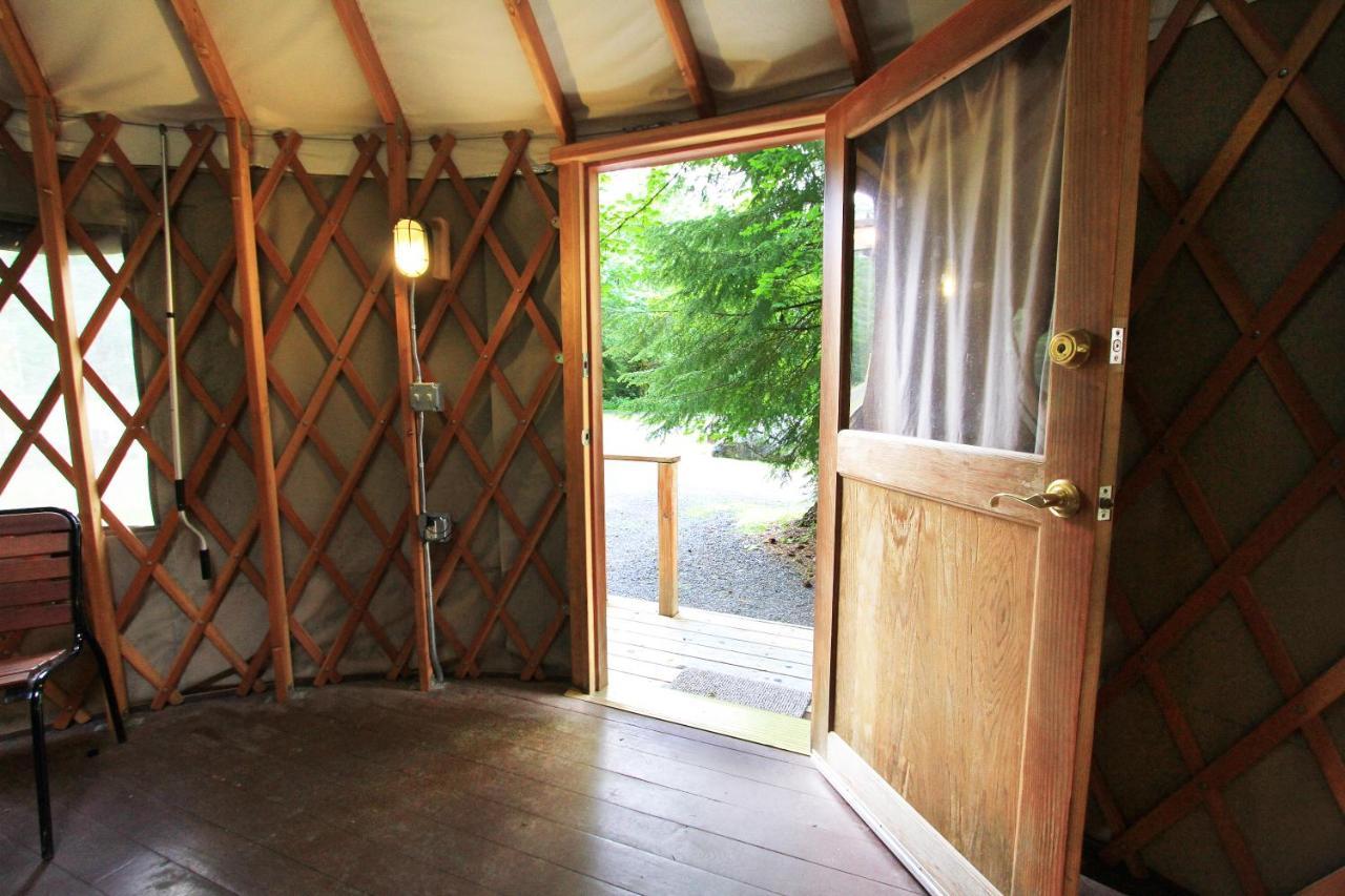 Mount Hood Village Yurt 1 Kültér fotó